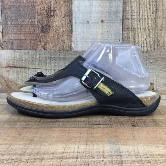 Ecco Sandals Womens 41 Black Thong Black Leather Buckle Strap Flip Flop 10-10.5 - Picture 5 of 16